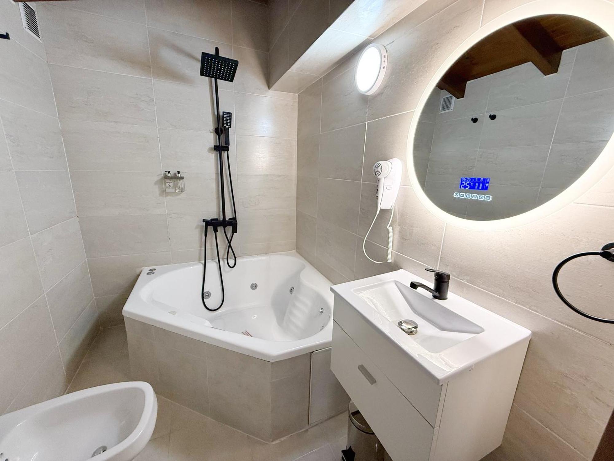 Las Victorias Suites Bariloche Ngoại thất bức ảnh